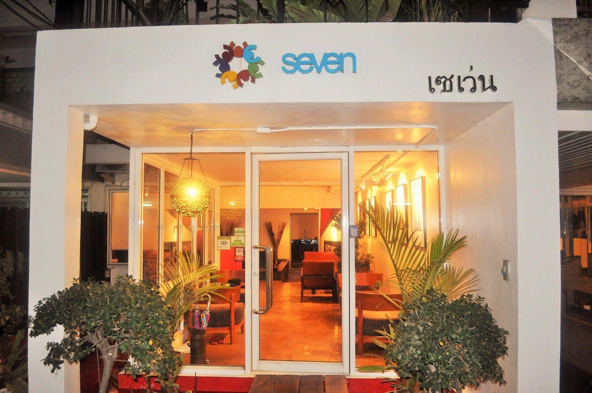 Seven Hotel Bangkok Exterior foto